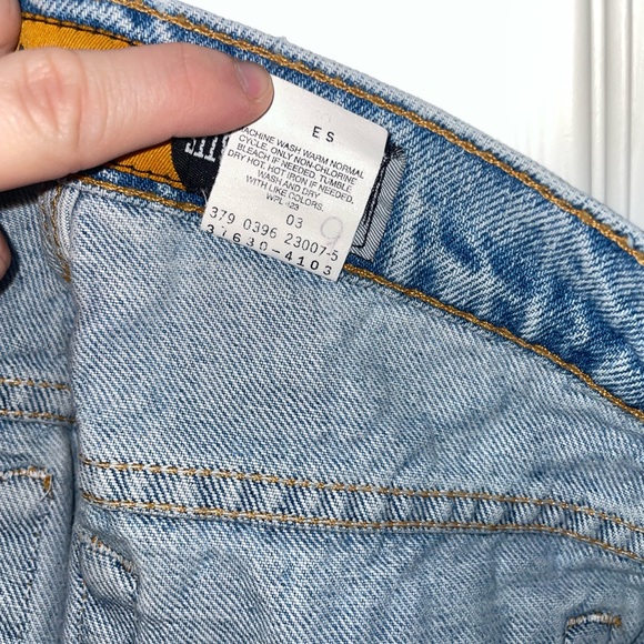 Vintage Silver Tab Levi Shorts 7/8 - Picture 4 of 6